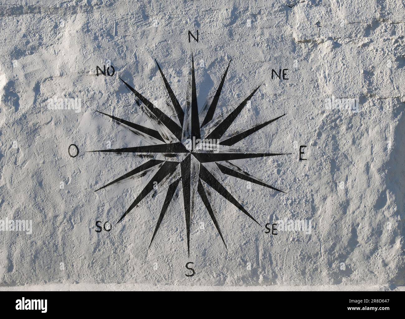 simbolo marino a forma di rosa del vento della bussola per la navigazione Foto Stock