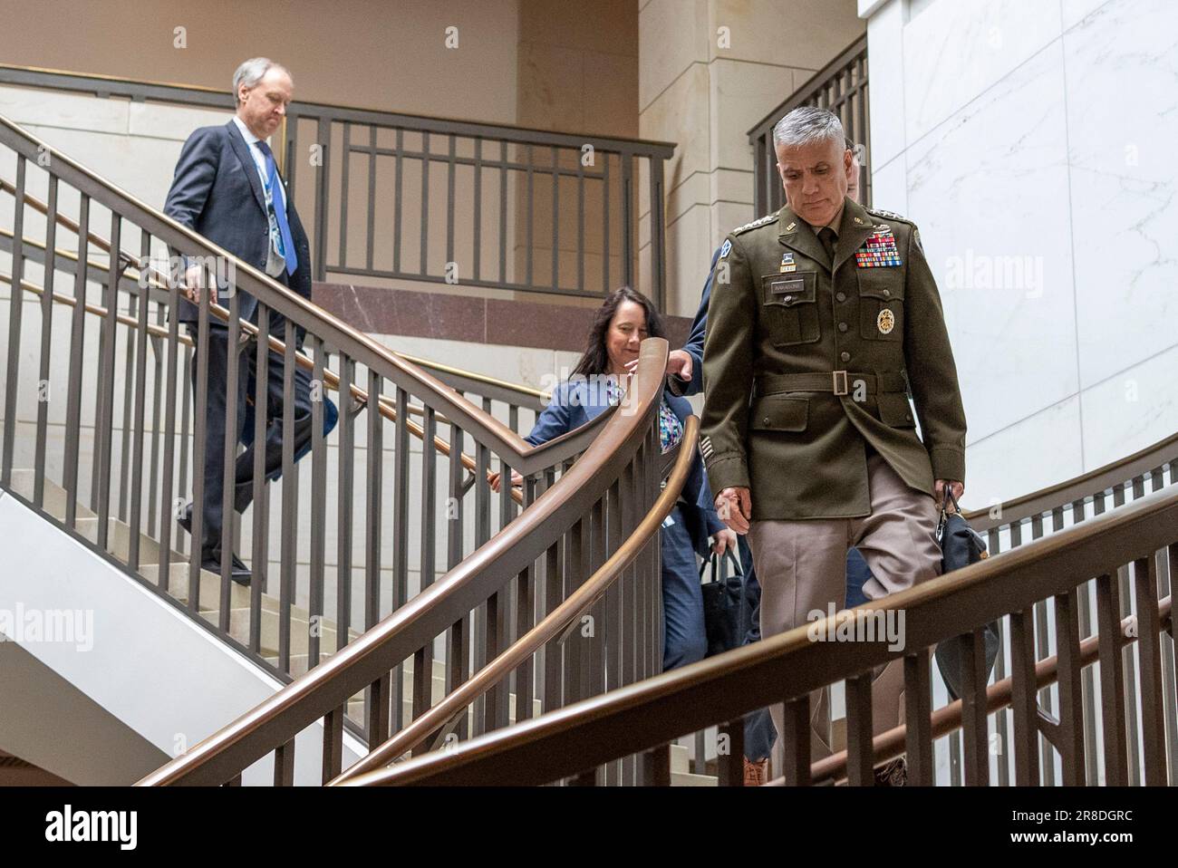Washington, Stati Uniti. 20th giugno, 2023. Paul Nakasone, Direttore della National Security Agency, arriva per un'audizione a porte chiuse con il sottocomitato della difesa negli Stati Uniti Capitol Visitors Center a Capitol Hill, Washington DC, martedì 20 giugno 2023. Anche William Burns, direttore della CIA, ha testimoniato. Foto di Ken Cedeno/UPI Credit: UPI/Alamy Live News Foto Stock