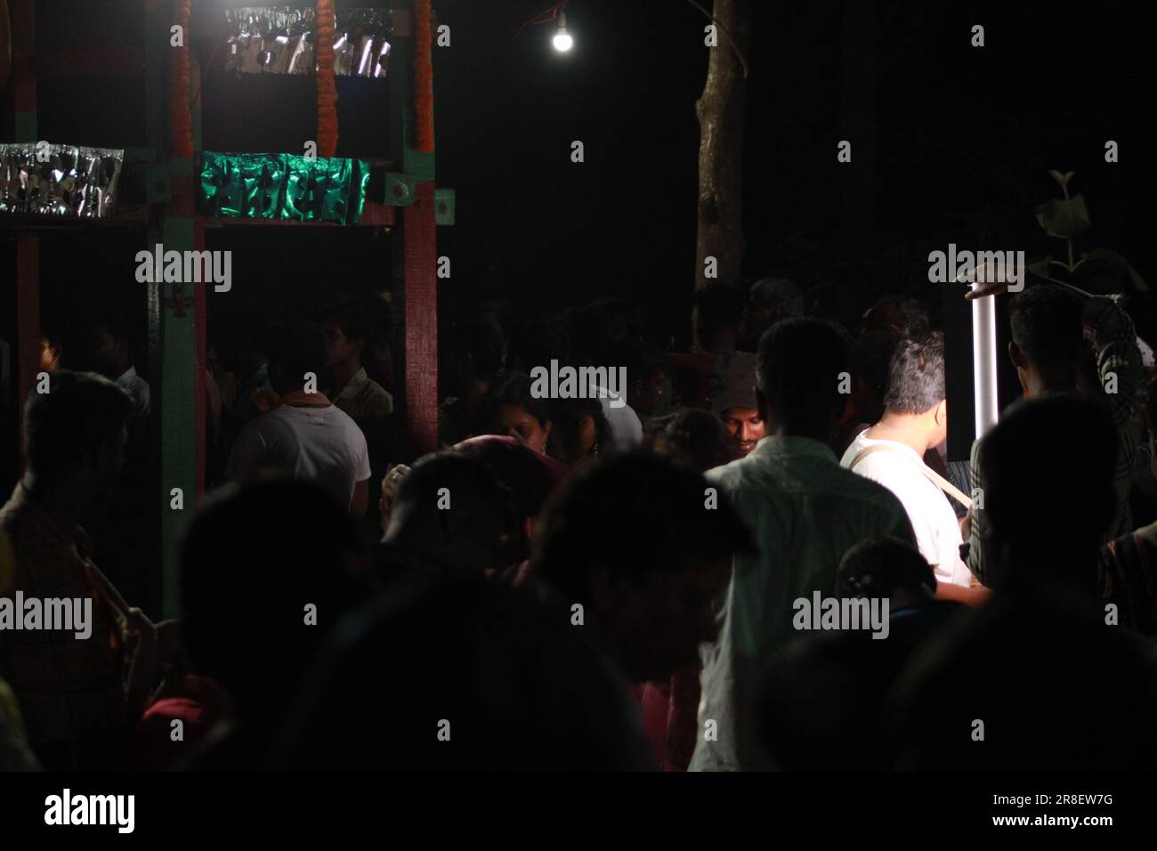 Bhadrak, Odisha , INDIA - 20 GIUGNO 2023 : idolo dall'aspetto divino delle divinità indù Lord Jagannath durante il Festival dei carri. Famoso Rath Yatra (carro Foto Stock