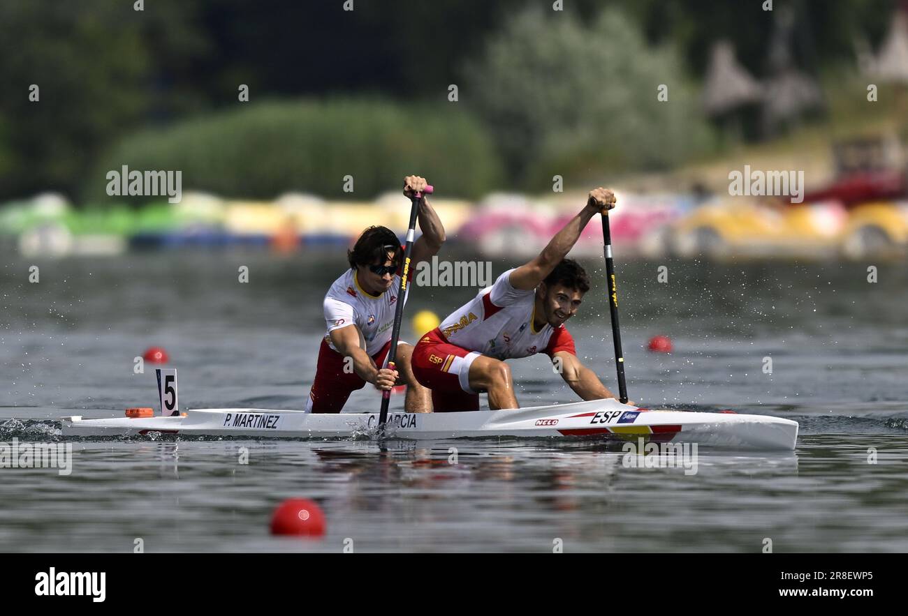 Cracovia, Polonia. 21st giugno, 2023. Canoa Sprint. 2023 Giochi europei. Kryspinow Waterway. Cracovia. Cayetano Garcia e Pablo Martinez Estevez (ESP) in canoa Mens Double 500m durante la gara di canoa sprint ai Giochi europei 2023, Cracovia, Polonia. Credit: Sport in Pictures/Alamy Live News Foto Stock