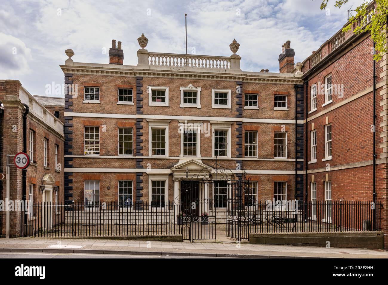 Bearland House, un edificio classificato di grado II* risalente al 1735 circa., Gloucester, Inghilterra. Foto Stock