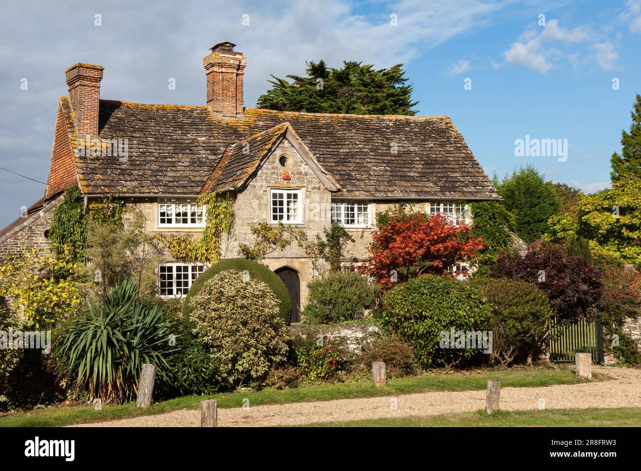 WISBOROUGH GREEN, WEST SUSSEX, UK - OCTOBER 15 : casa indipendente desiderabile a Wisborough Green, West Sussex il 15 ottobre 2009 Foto Stock