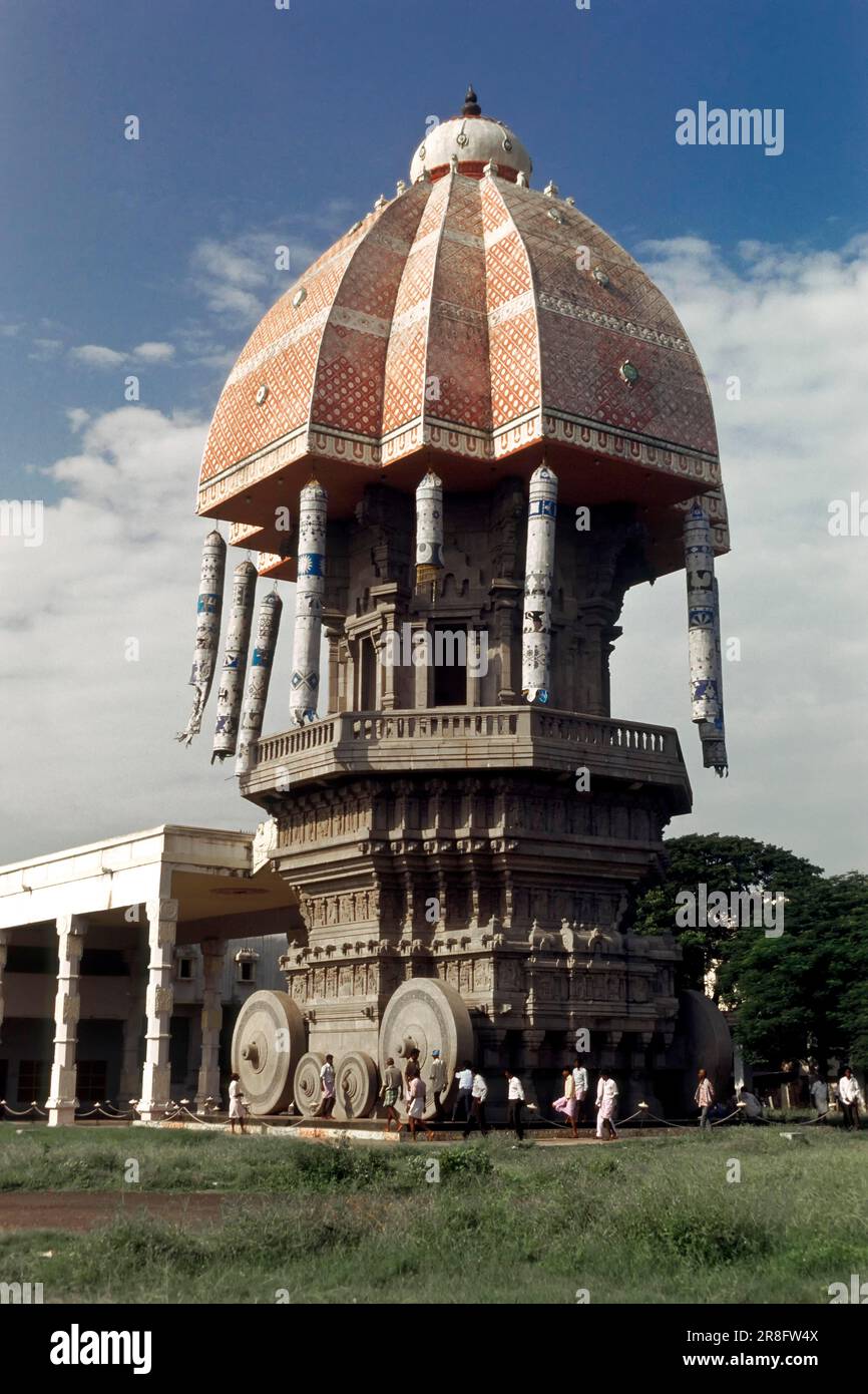 Tempio carro in pietra, valluvar Kottam, Chennai, Tamil Nadu, India, Asia Foto Stock