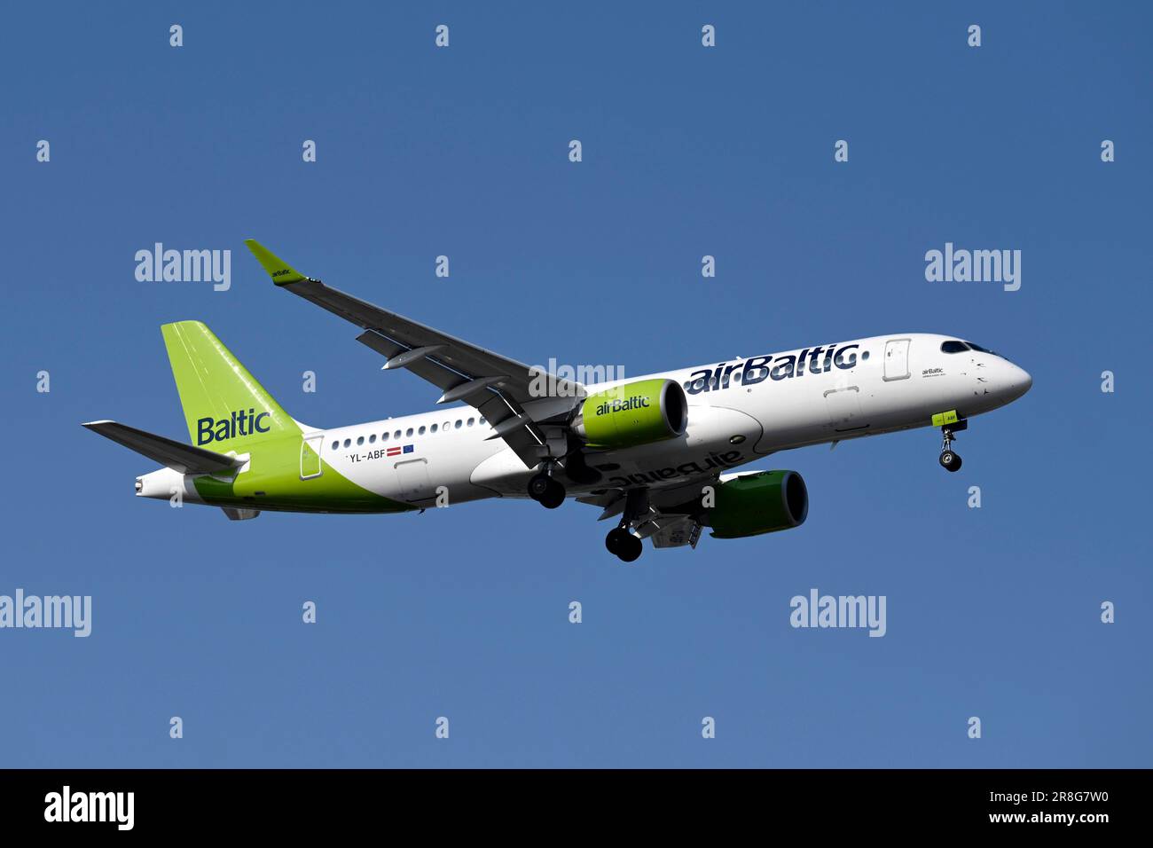 Aircraft Air Baltic, Airbus A220-300, YL-ABF Foto Stock
