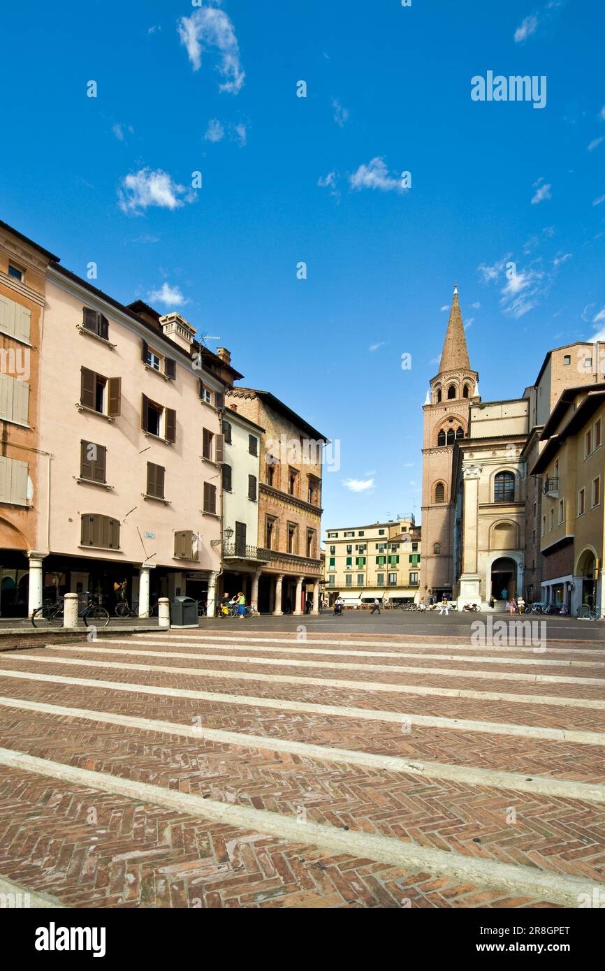 Piazza Erbe, Mantova, Italia Foto Stock
