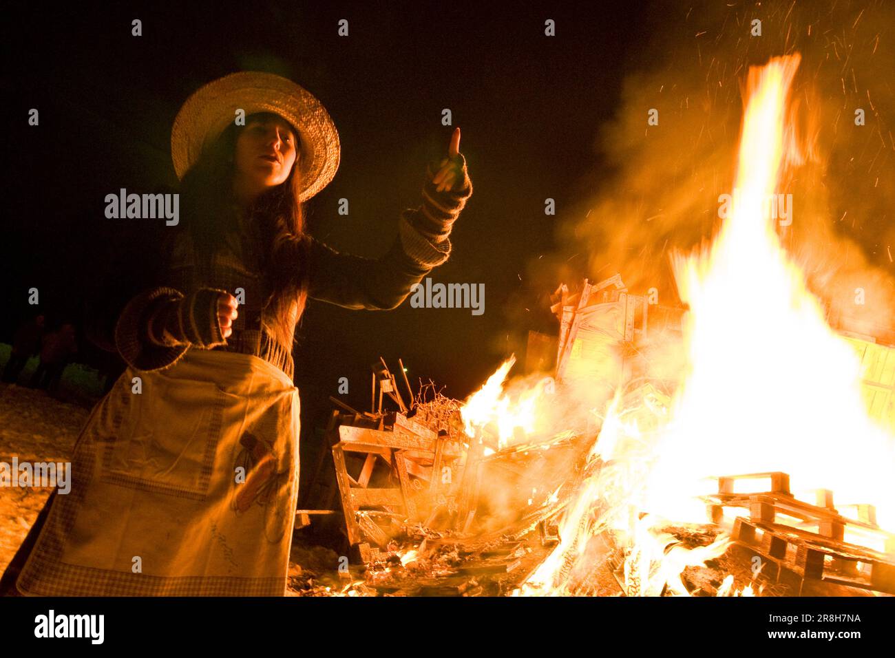 Sant'antonio Fire. Castelletto di Cuggiono. Lombardia. Italia Foto Stock