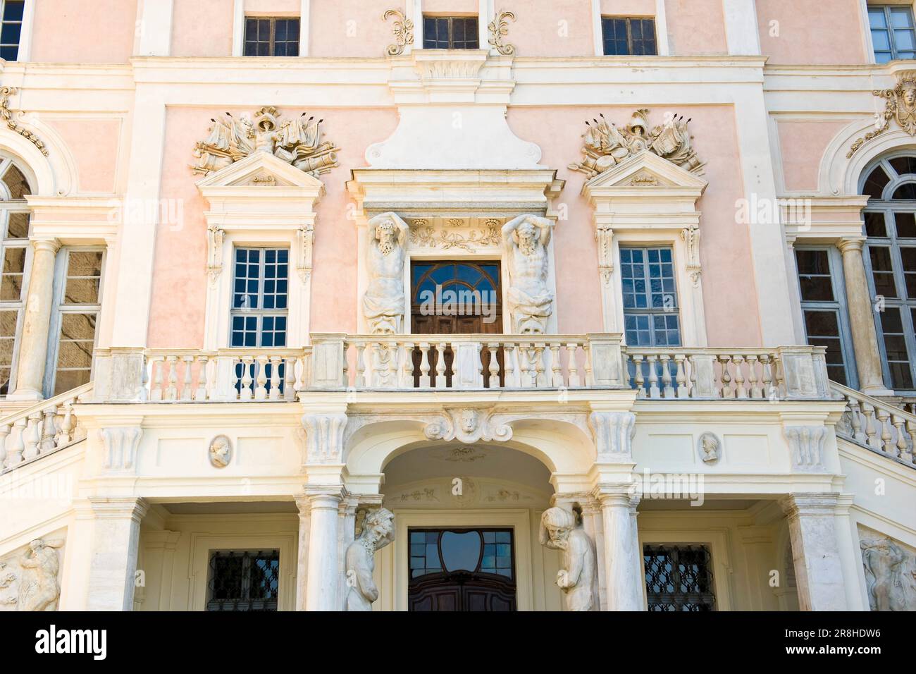 Savoy Residences. Castello Govone. Govone. Piemonte. Italia Foto Stock