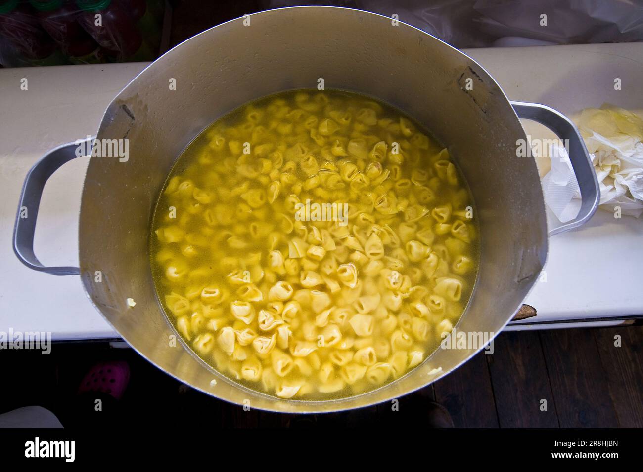 Tortellini. Emilian Food. Castelfranco Emilia. Emilia Romagna. Italia Foto Stock