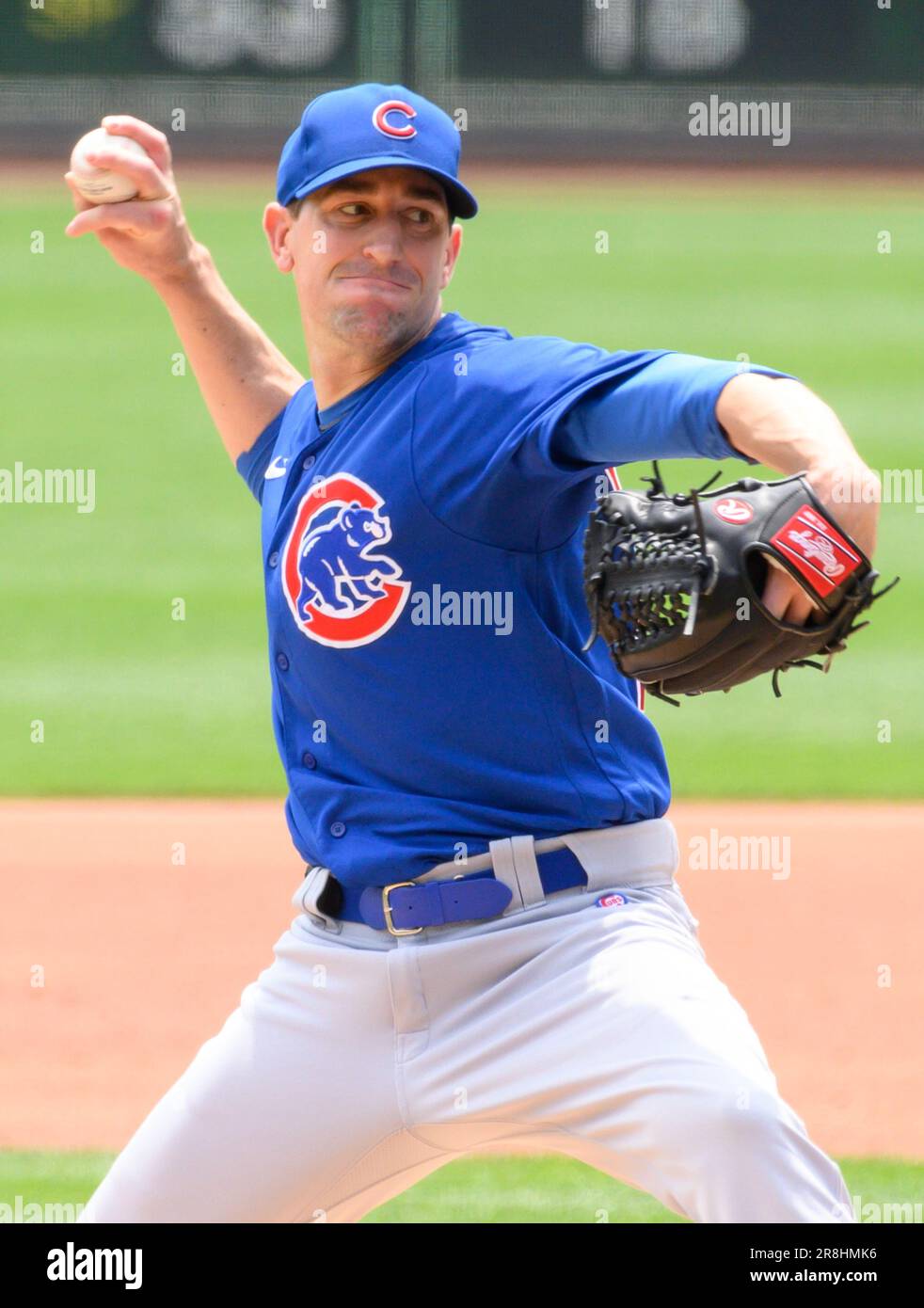 Pittsburgh, Stati Uniti. 21st giugno, 2023. Kyle Hendricks (28), il lanciatore di Chicago Cubs, inizia a combattere i pirati di Pittsburgh al PNC Park mercoledì 21 giugno 2023 a Pittsburgh. Foto di Archie Carpenter/UPI Credit: UPI/Alamy Live News Foto Stock