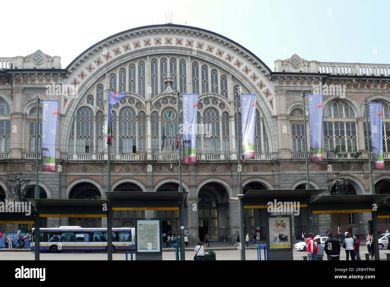 Stazione ferroviaria porta Nuova. Torino. Italia Foto Stock