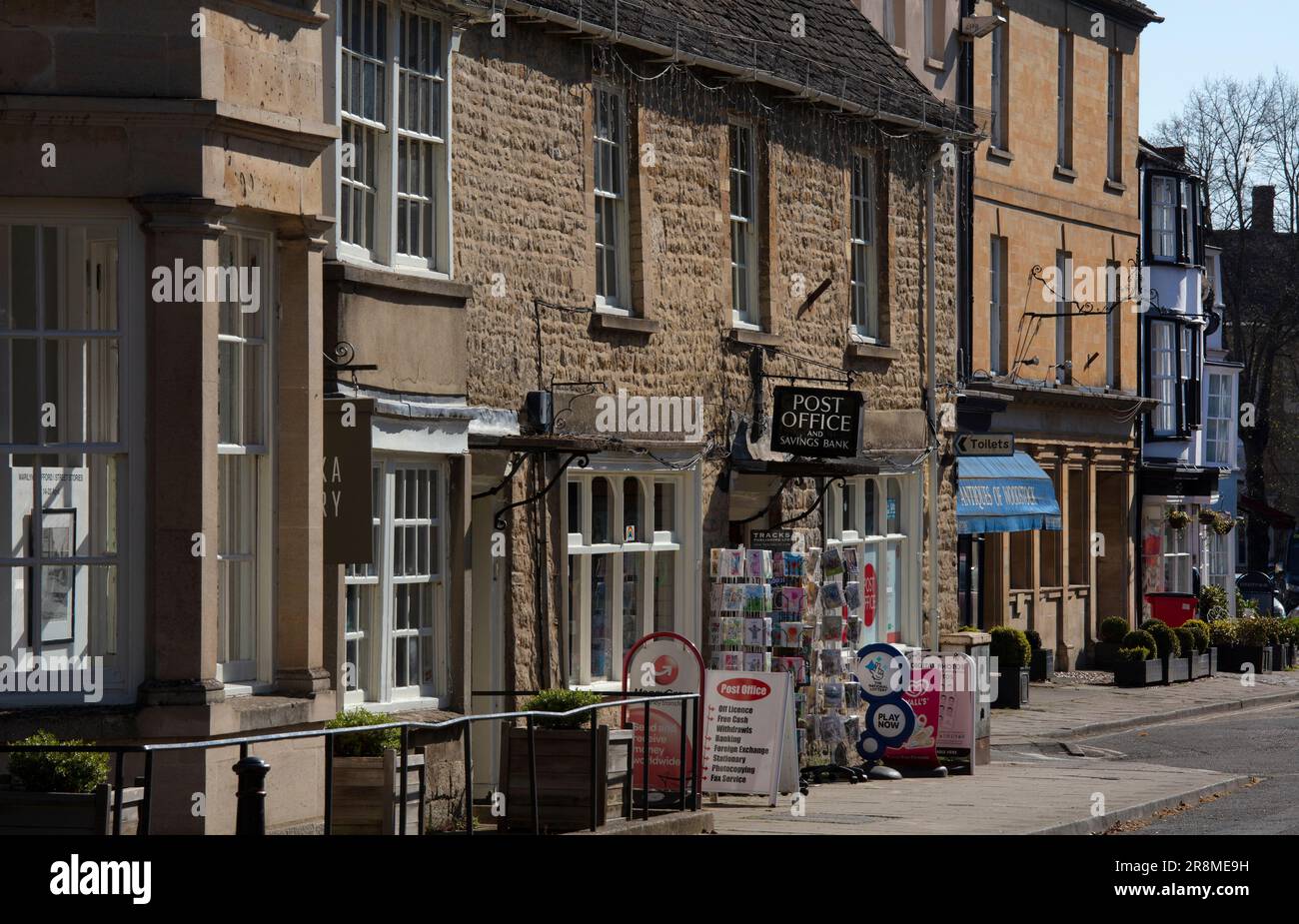 Shop Street Scene, Woodstock, Oxfordshire, Inghilterra Foto Stock