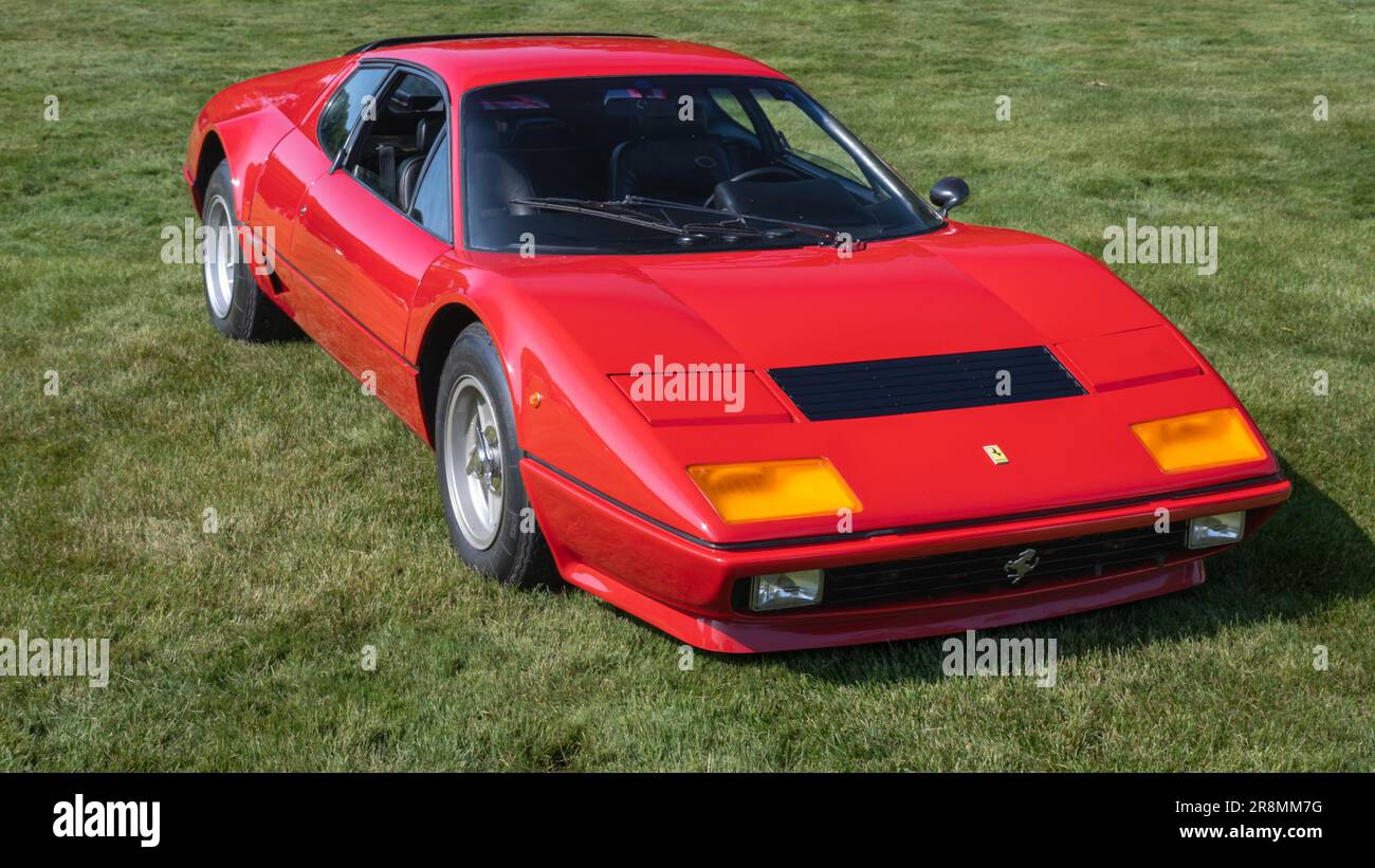 GROSSE POINTE SHORES, mi/USA - 18 GIUGNO 2023: Una Ferrari 512 Berlinetta Boxer del 1979, mostra di auto EyesOn Design, vicino a Detroit, Michigan. Foto Stock