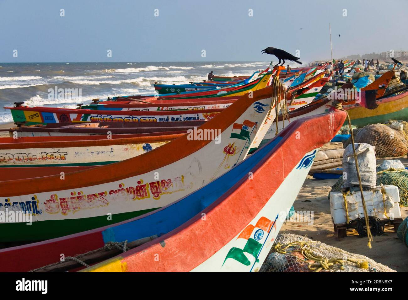 Barche da pesca a Marina Beach, Chennai, Tamil Nadu, India Foto Stock