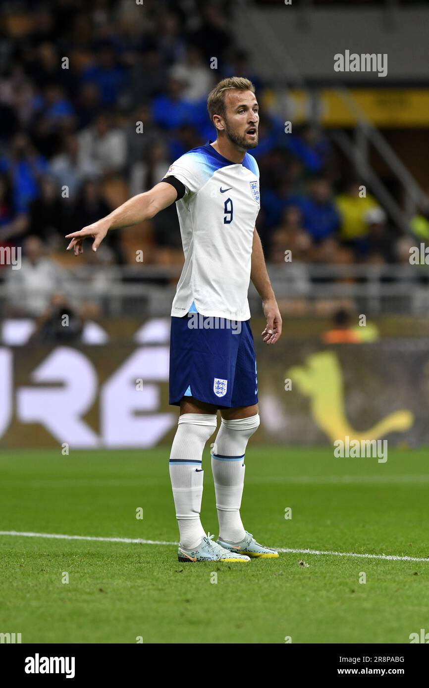 Il capitano dell'Inghilterra Harry Kane durante la partita di calcio della UEFA Nations League Italia-Inghilterra, a Milano il 23 settembre 2022 Foto Stock