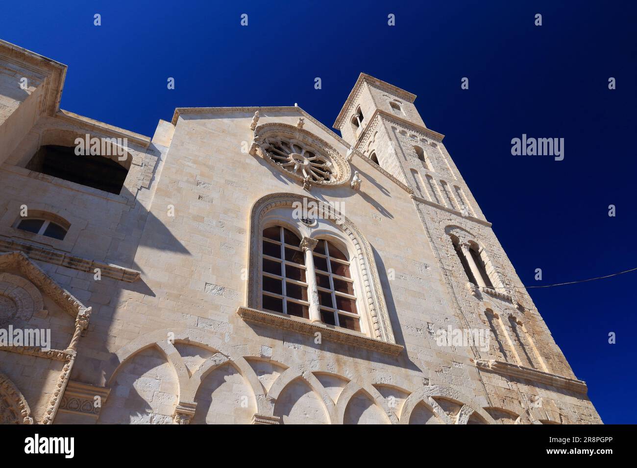 Giovinazzo Città in Puglia, Italia. Romanico pugliese chiesa cattedrale. Foto Stock