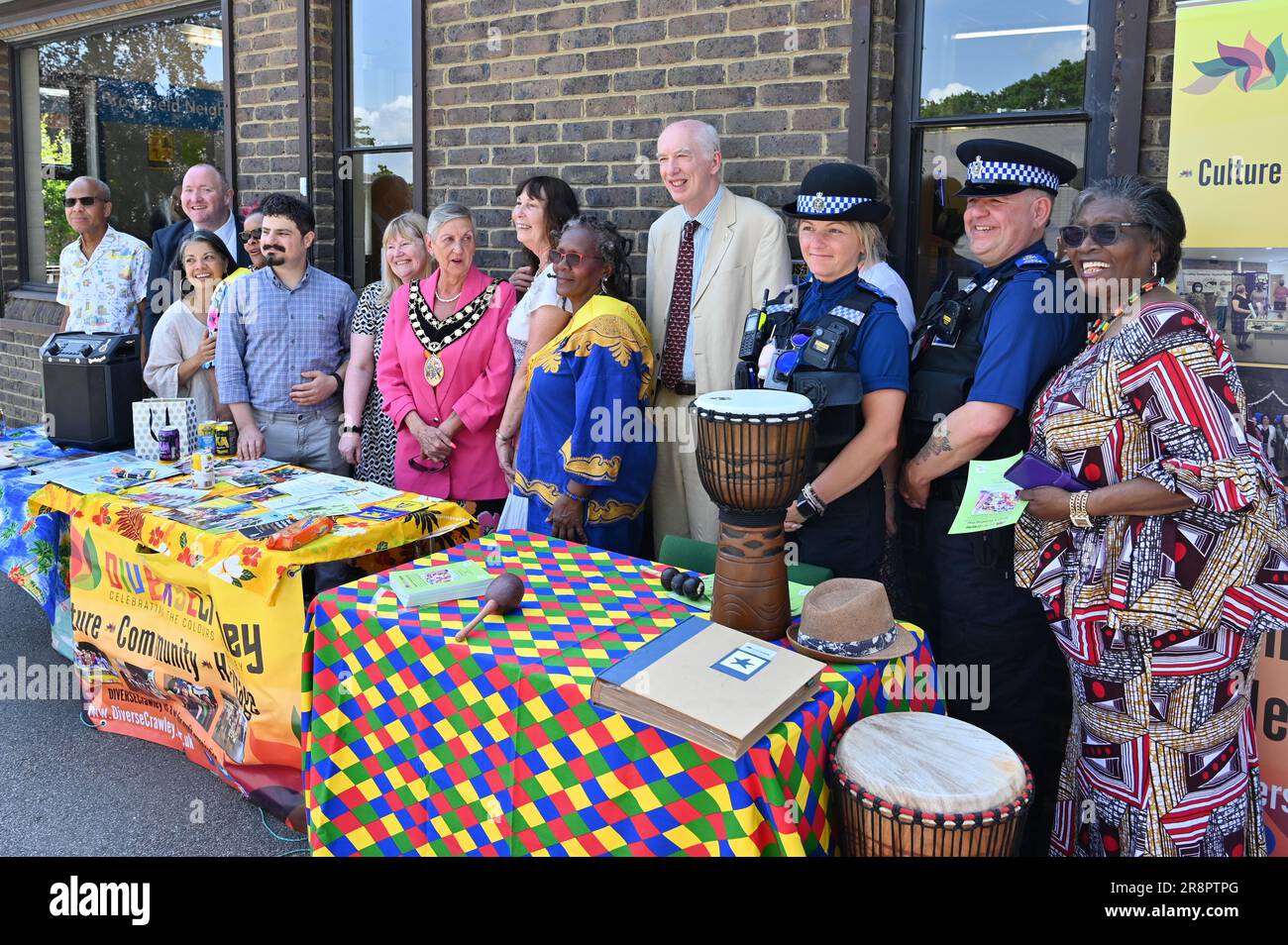 I festeggiamenti di Windrush a Crawley, West Sussex, il 22 giugno 2023. Foto Stock