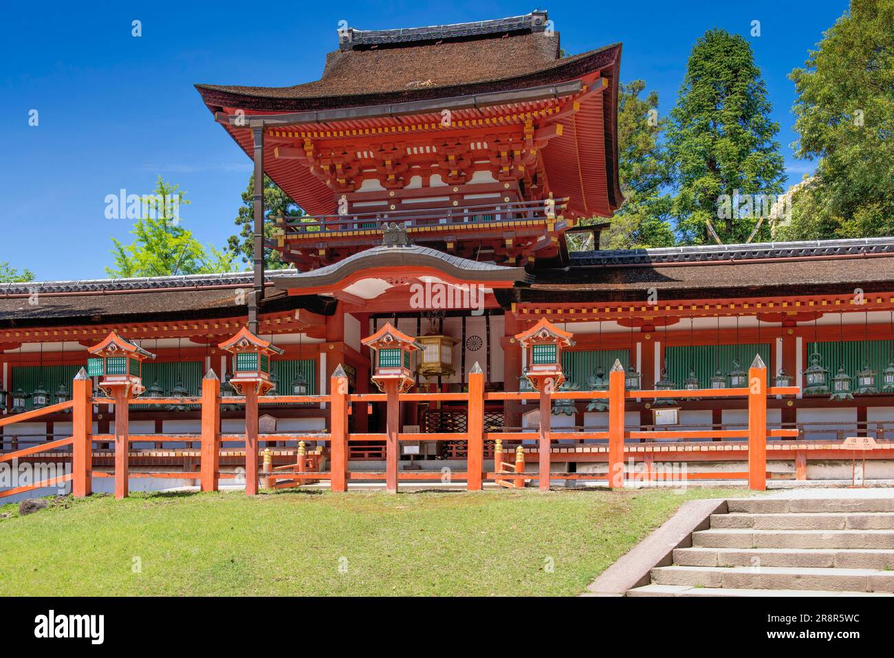 Porta Chumon e galleria reale del santuario Kasuga taisha Foto Stock