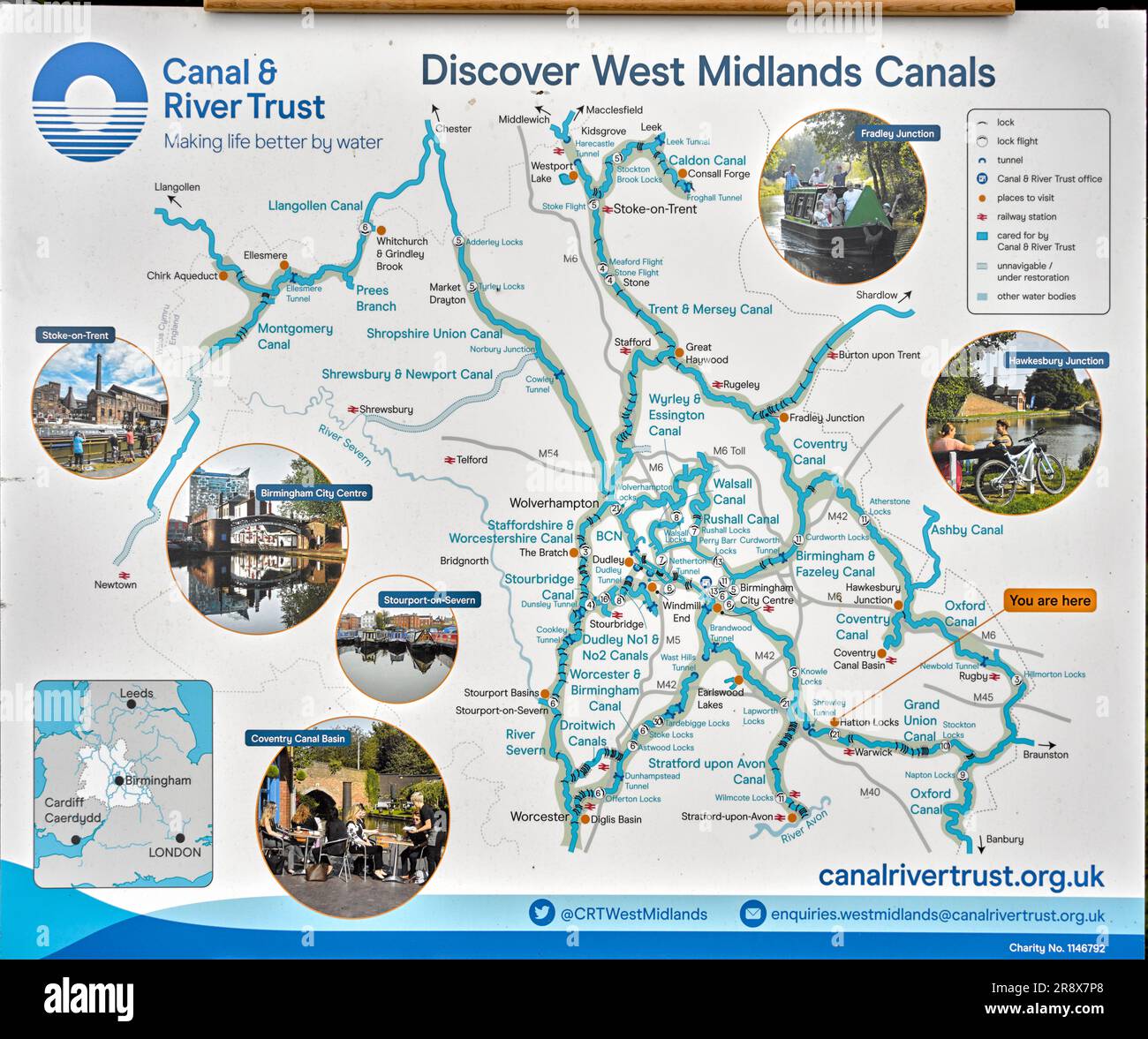 Mappa dei canali carta del Regno Unito e rotte di navigazione per i canali delle West Midlands a Hatton Locks Warwickshire Inghilterra Foto Stock