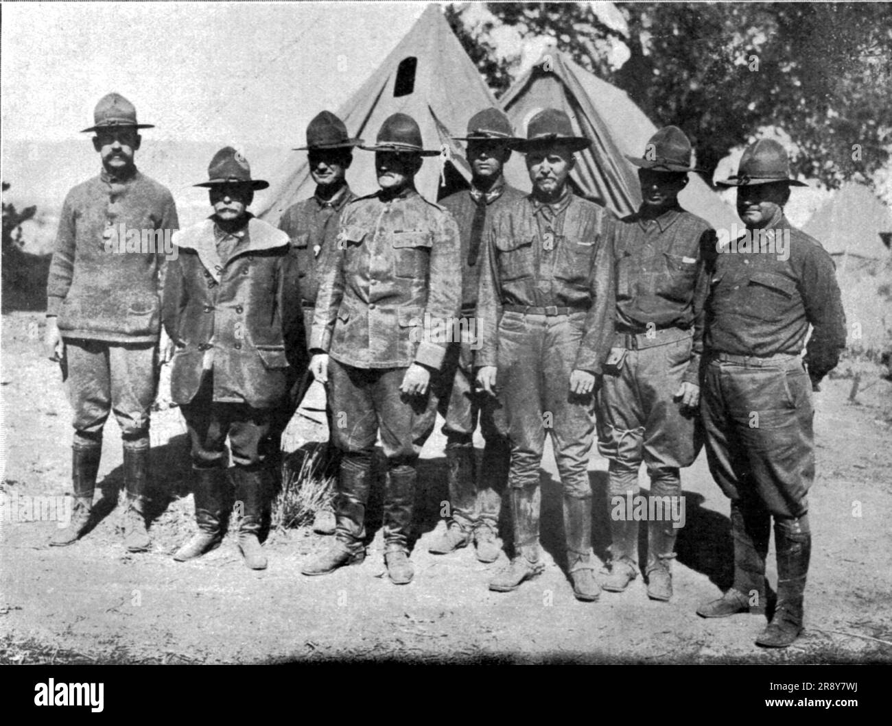 Etats-Unis et Mexique; le Major-General Funston, Commandant des Forces americaines a la frontiere du Mexique, 1916. Da "Collection de la Guerre IV L'Illustration Tome CXLVII. La Guerre Janvier, Fevrier, Mars, Avril, mai, Juin 1916". Foto Stock