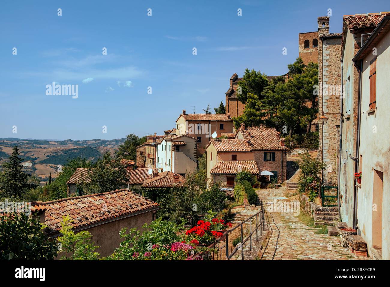 Vista del villaggio di San Leo in Emilia Romagna, Italia Foto Stock
