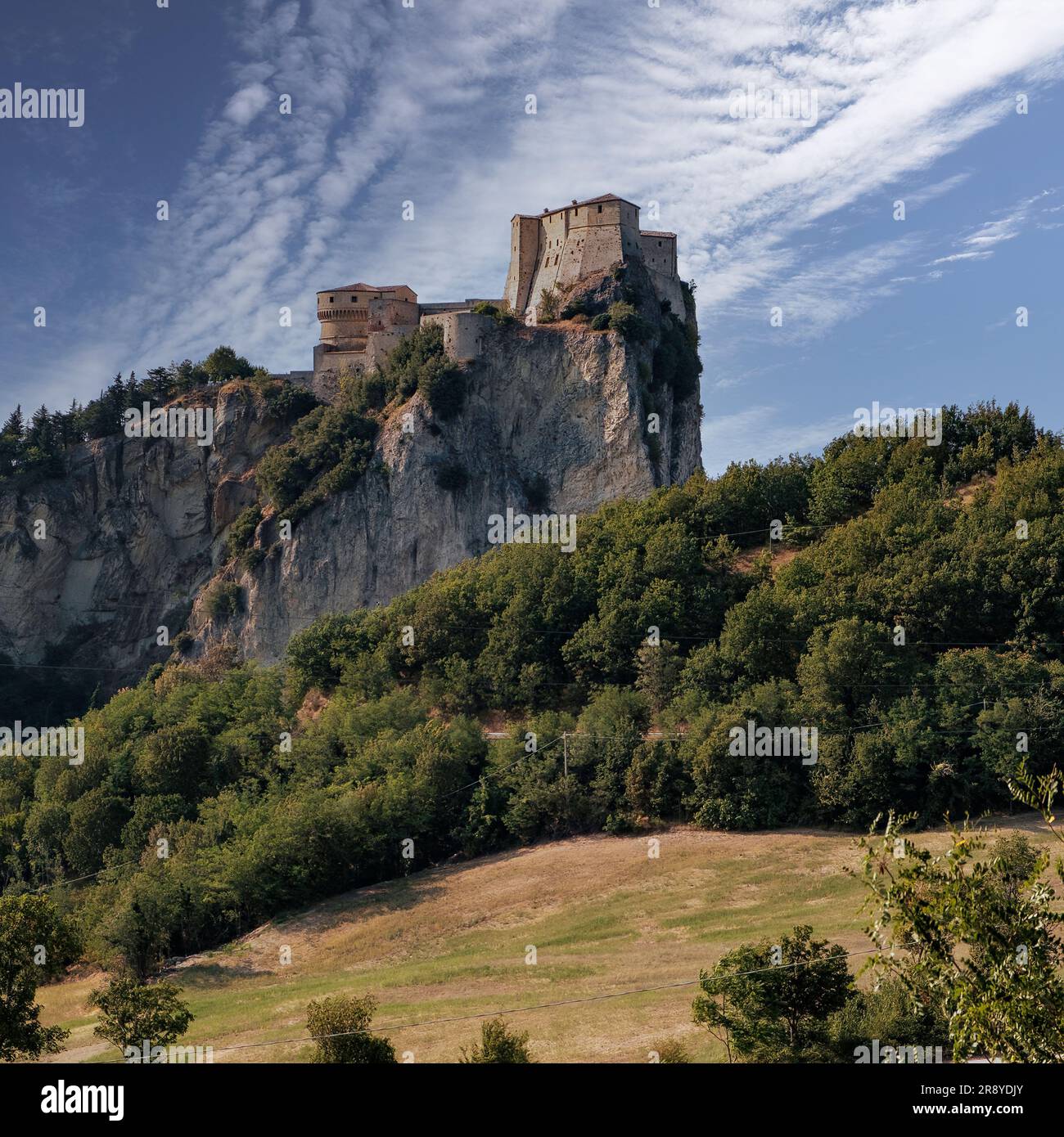 Vista del villaggio di San Leo in Emilia Romagna, Italia Foto Stock