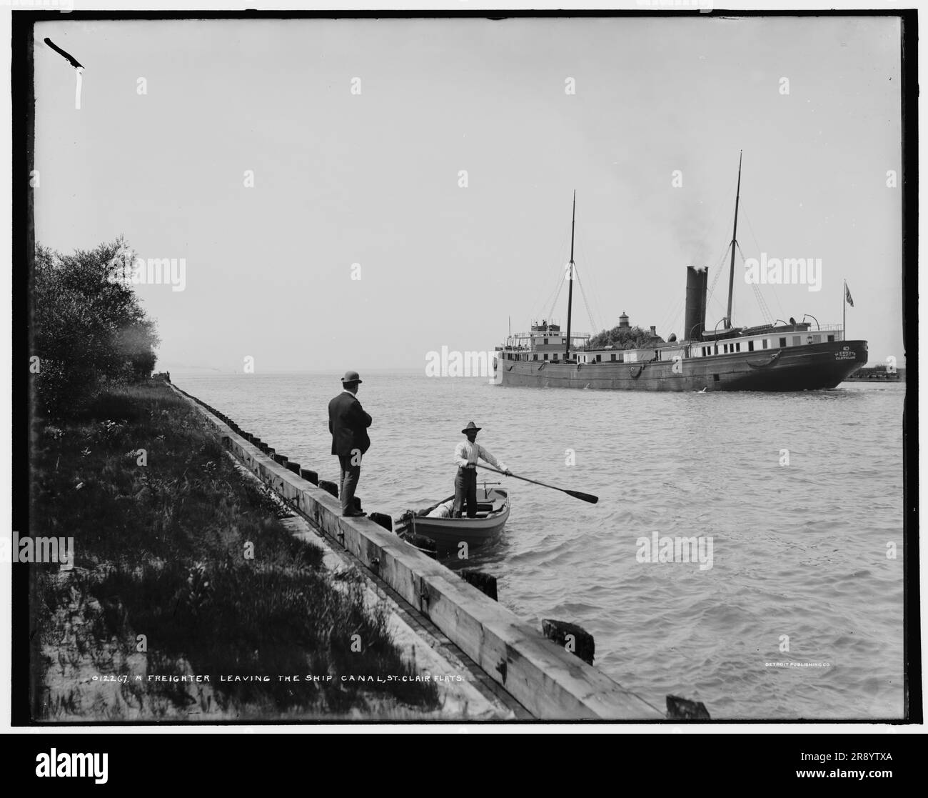 Un cargo che lascia il canale della nave, St. Clair Flats, tra il 1890 e il 1901. Piroscafo "Neshoto of Cleveland". Foto Stock