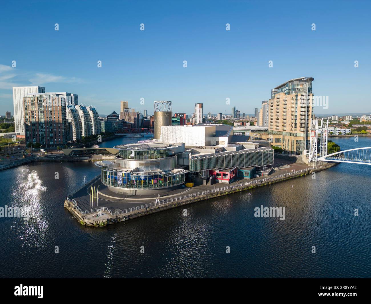 Vista aerea del Lowry Centre, Salford Quays, Inghilterra Foto Stock