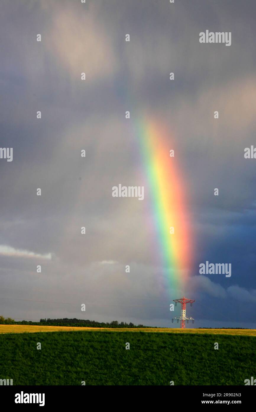 Rainbow vicino a Reiselfingen, Southern Black Forest, Bad. - Wuertt Foto Stock