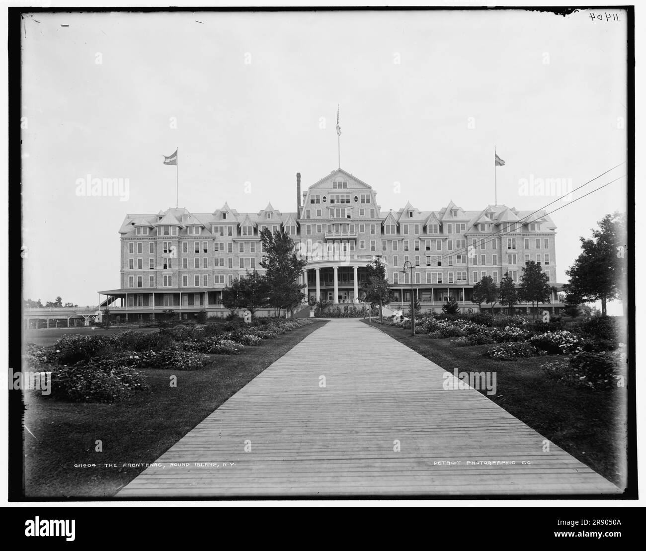 Frontenac, Round Island, New York, tra il 1890 e il 1901. La Round Island House è stata ristrutturata nel 1888 e rinominata Hotel Frontenac. Foto Stock