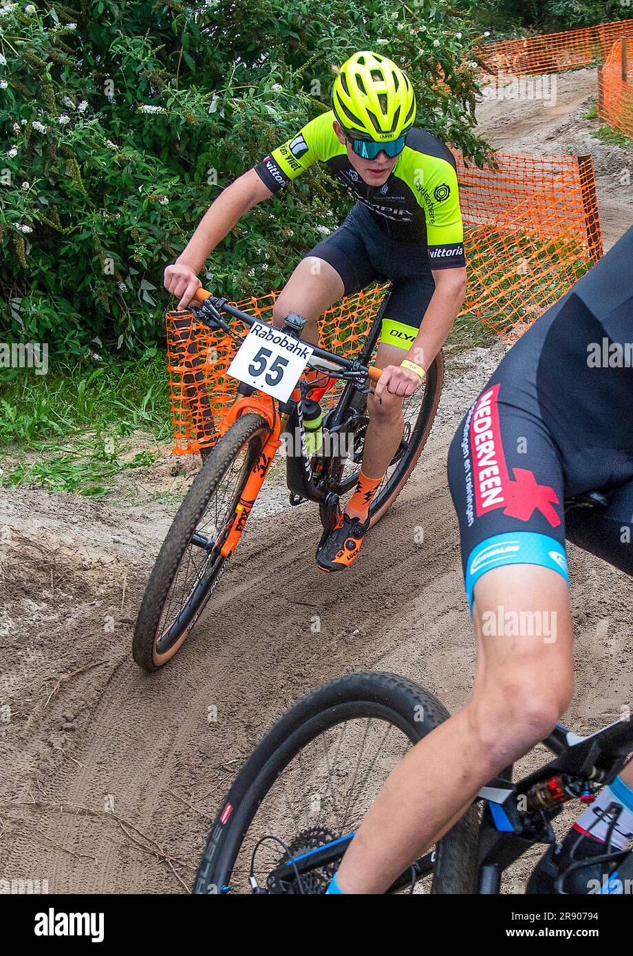 Olanda, una gara di mountain bike su un percorso appositamente costruito attraverso la città. Foto Stock