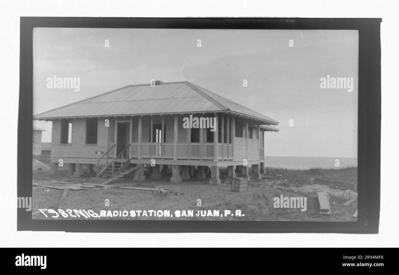 Stazione radio, San Juan, Porto Rico. Vetri negativi della costruzione e riparazione di edifici, strutture e navi presso il New York Navy Yard. Foto Stock