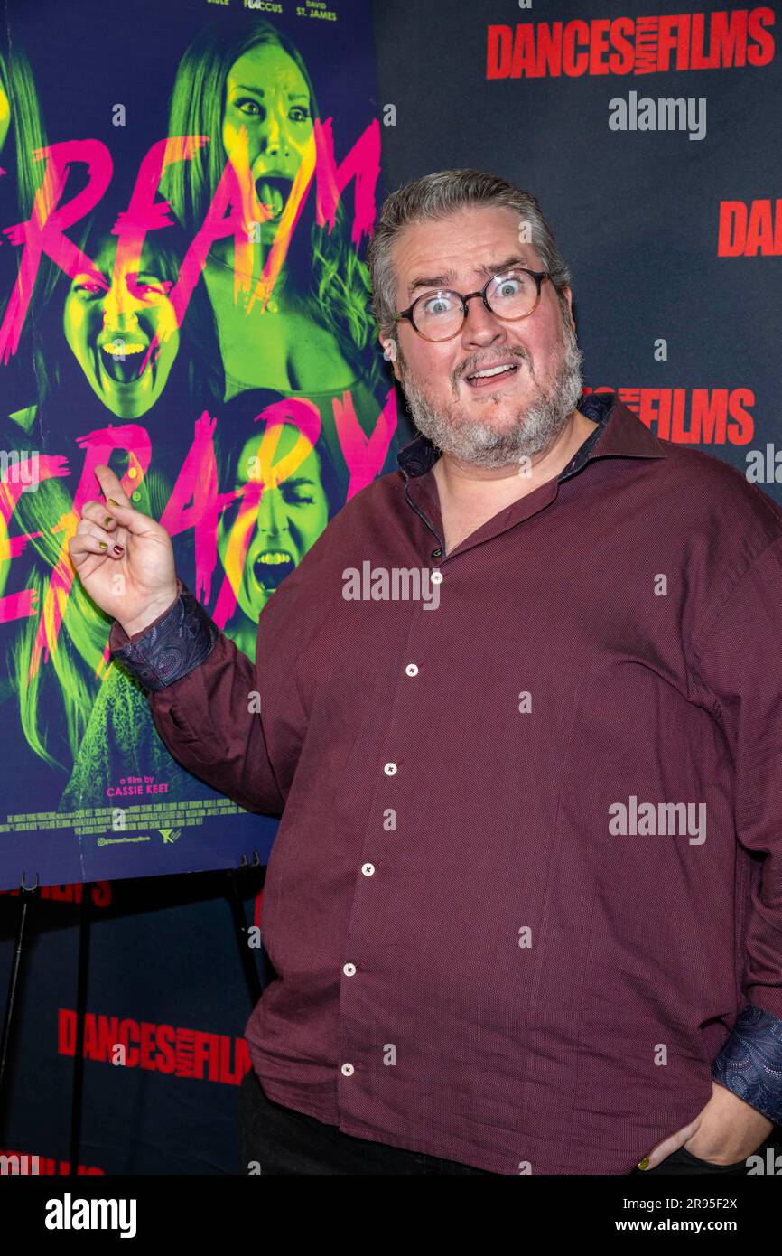 Los Angeles, USA. 23 giugno 2023. Il produttore Benjamin Dunn partecipa a Dances with Films femminista Horror Comedy SCREAM THERAPY Premiere al TCL Chinese Theater, Los Angeles, CA 23 giugno 2023 Credit: Eugene Powers/Alamy Live News Foto Stock