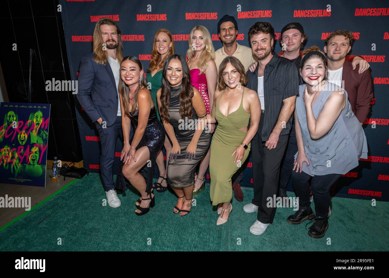 Los Angeles, USA. 23 giugno 2023. Il cast partecipa a Dances with Films femminista Horror Comedy SCREAM THERAPY Premiere al TCL Chinese Theater, Los Angeles, CA 23 giugno 2023 Credit: Eugene Powers/Alamy Live News Foto Stock