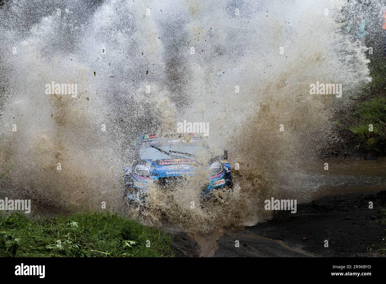 Naivasha, Kenya. 24 giugno 2023. Pierre-Louis Loubet (fra) Nicolas Gilsoul (bel), di Ford Puma Rally1 durante la M-Sport Ford WRT, 24 giugno 2023 a Naivasha, Kenya Credit: Live Media Publishing Group/Alamy Live News Foto Stock