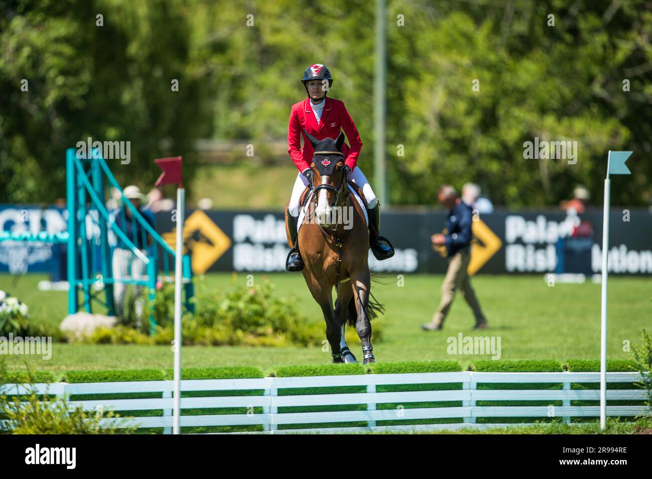 Tiffany Foster, del Team Canada, partecipa alla FEI Nations Cup al Thunderbird Show Park di Langley, British Columbia, Canada il 4 giugno 2023. Foto Stock