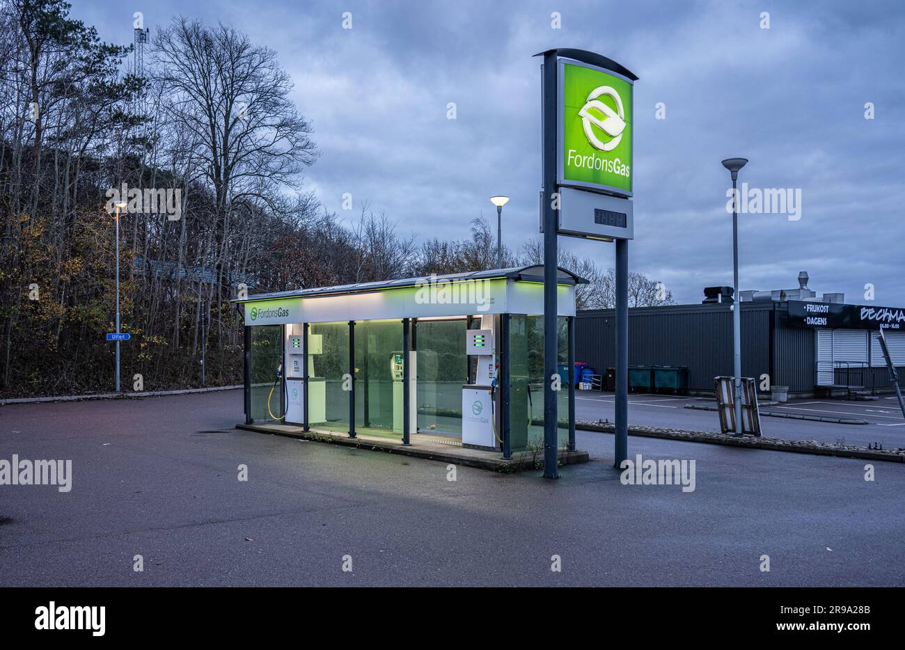 Gothenburg, Svezia - 13 novembre 2022: Stazione di rifornimento di gas metano FordonsGas Foto Stock