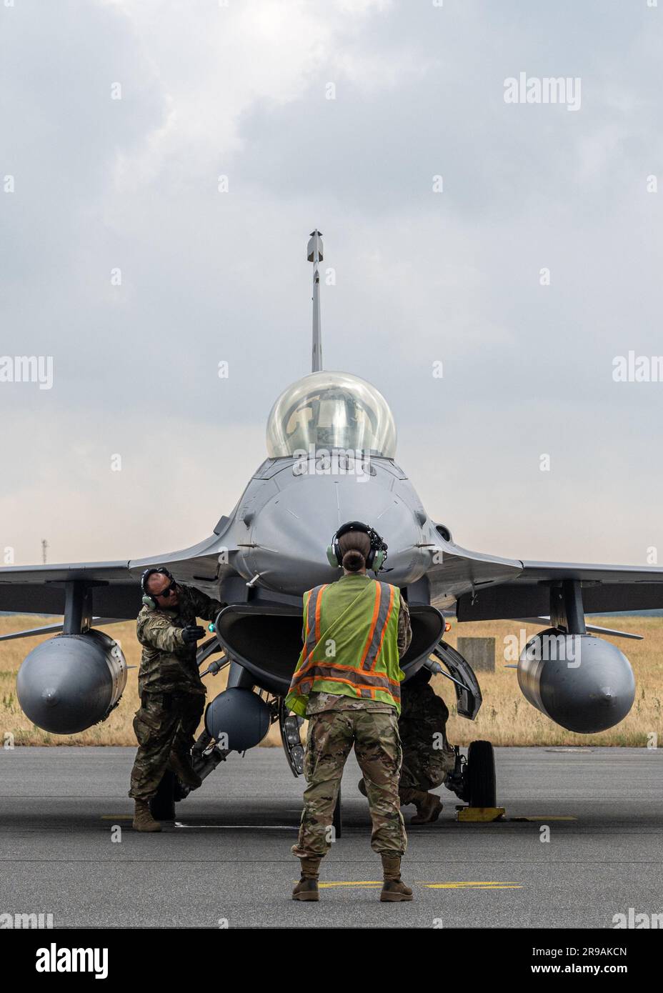 Exercise Air Defender integra sia gli Stati Uniti che le forze aeree alleate per difendere i valori condivisi, sfruttando e rafforzando le partnership vitali per scoraggiare l'aggressione in tutto il mondo. (Foto di Master Sgt. Amanda C. Geiger) Foto Stock