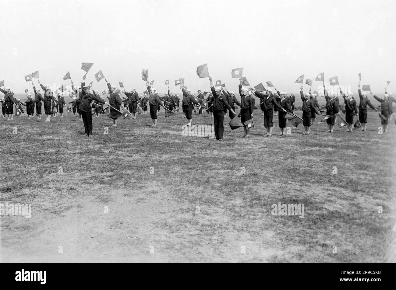 Cape May, New Jersey: 9 maggio 1916 i militari navali apprendono segnali di un semaforo alla Naval Training Station Foto Stock