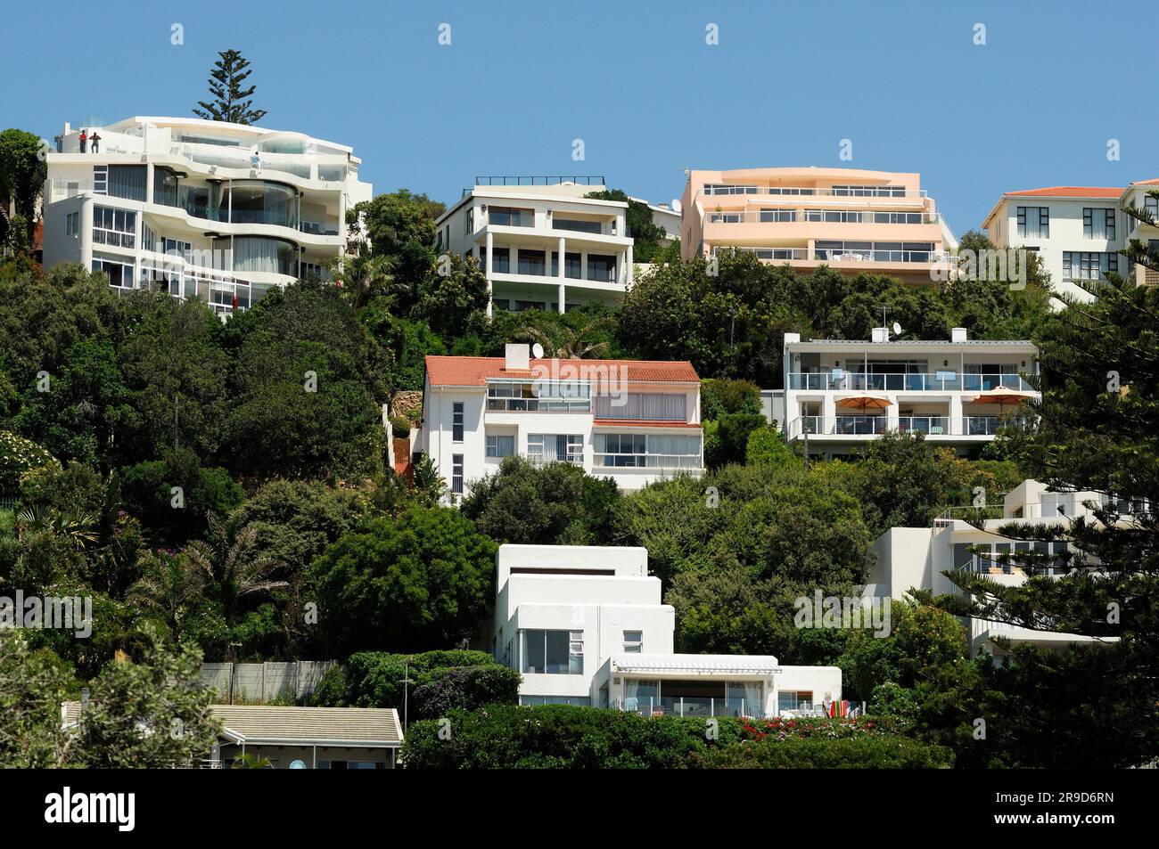 Case sulla collina, Plettenberg Bay, Garden Route, Western Cape South Africa Foto Stock