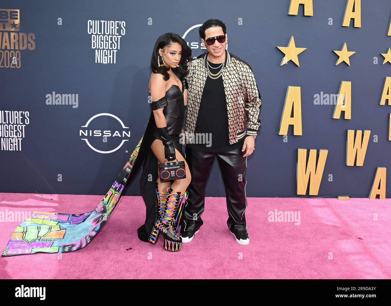 25 giugno 2023, Los Angeles, California, Stati Uniti: Kid Capri e Vina Love partecipano ai BET Awards 2023. (Immagine di credito: © Billy Bennight/ZUMA Press Wire) SOLO USO EDITORIALE! Non per USO commerciale! Foto Stock