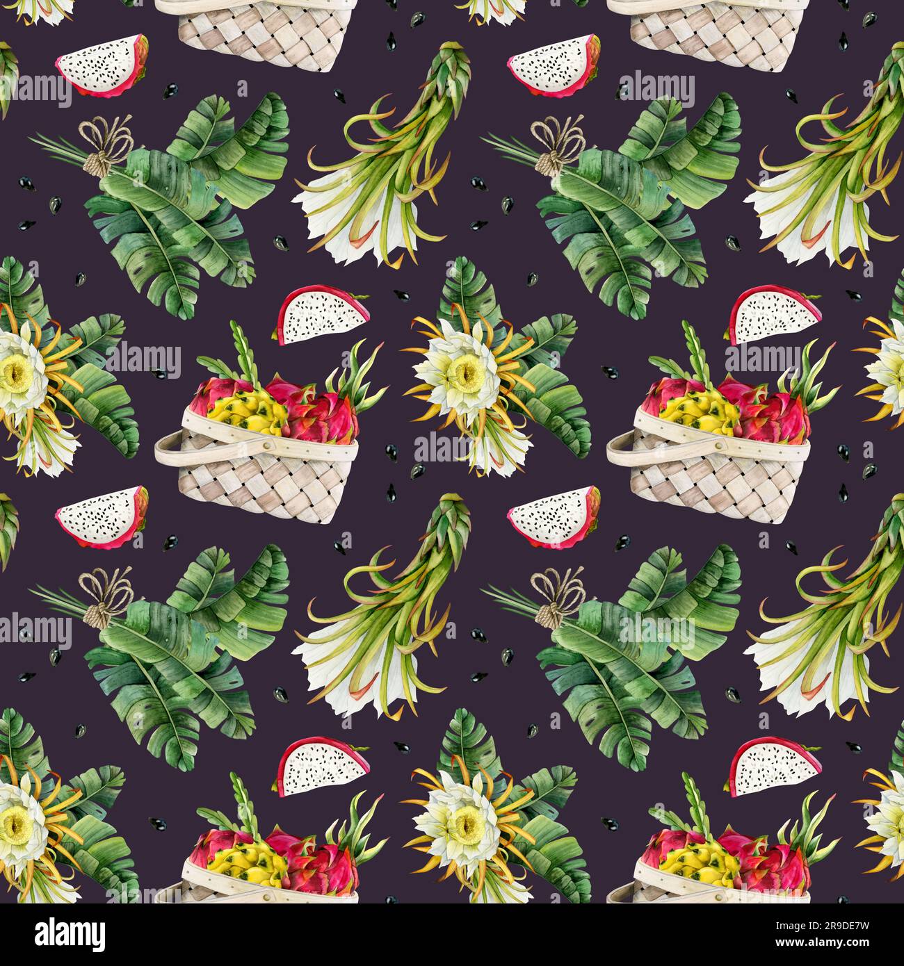 Foglie di palma tropicali e frutti di drago Pitaya raccolti in cesto, fiori acquerello modello senza cuciture su viola scuro Foto Stock