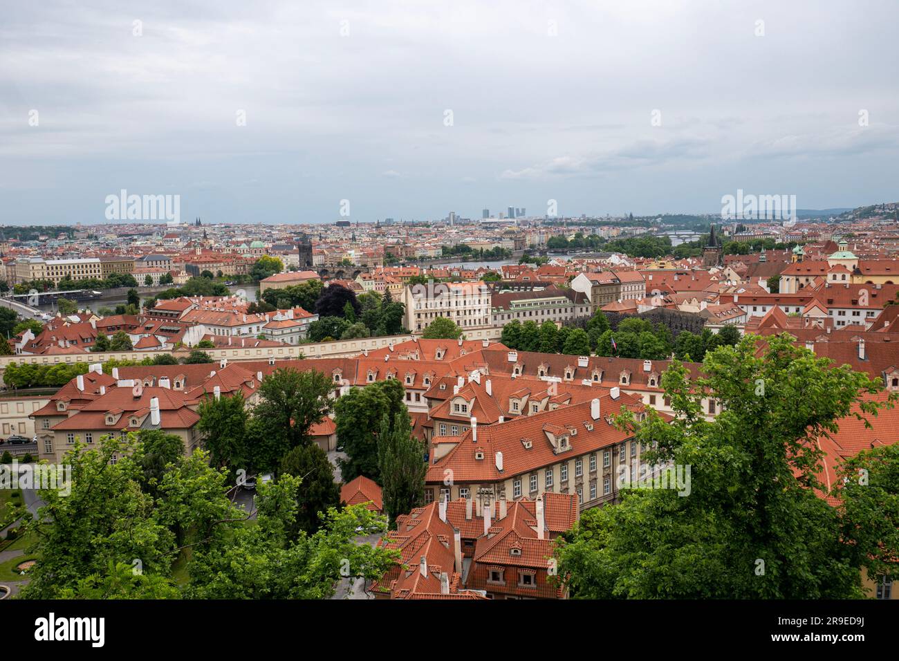 Vedute di Prage, Repubblica Ceca dalle mura del Castello di Praga Foto Stock