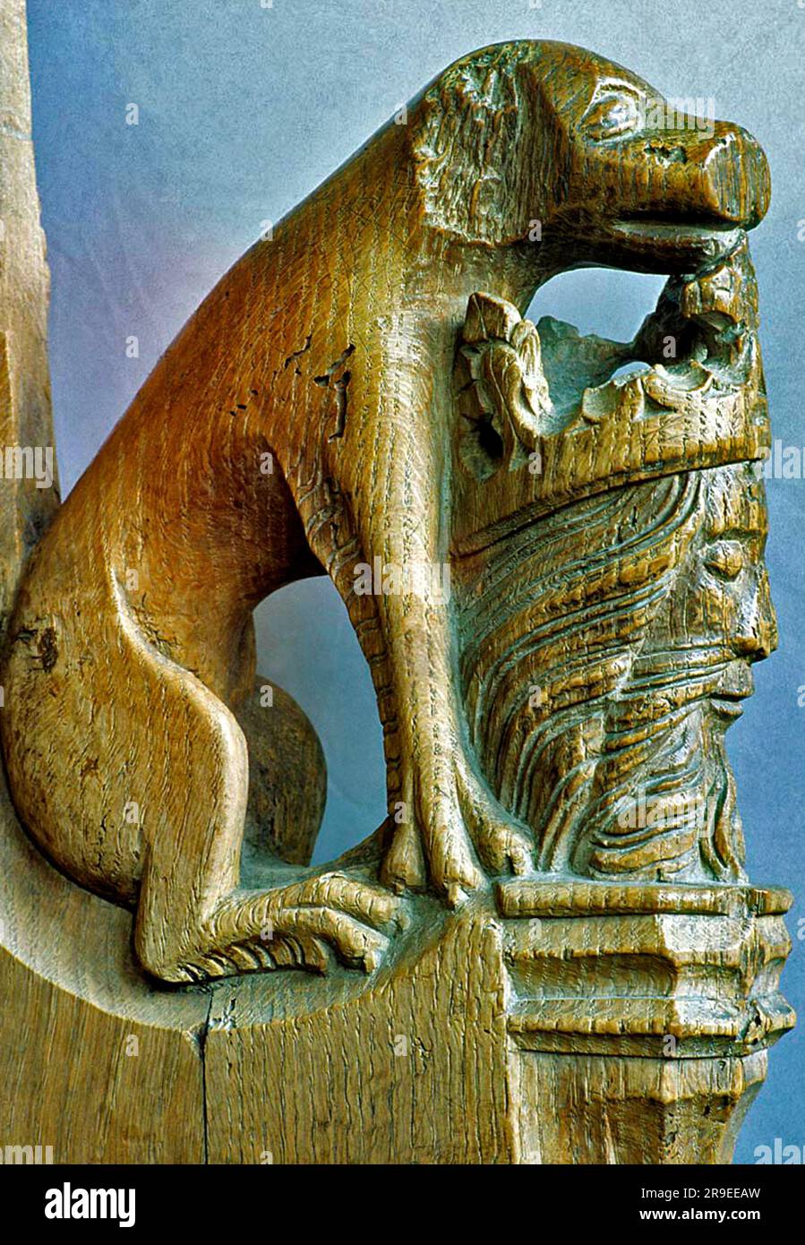 Walpole St Peter, Norfolk. Panchina, lupo che porta la testa di re Edmund, St. Edmund, XV secolo, speleologia medievale Foto Stock