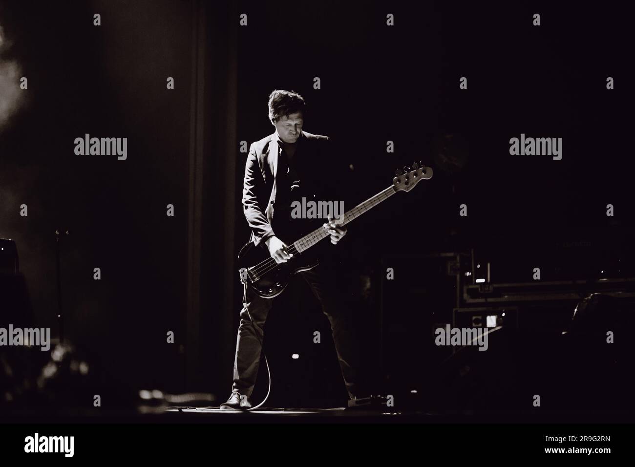 La band indie rock americana Interpol, si esibisce dal vivo a Torino, 2023-06-26 Foto Stock