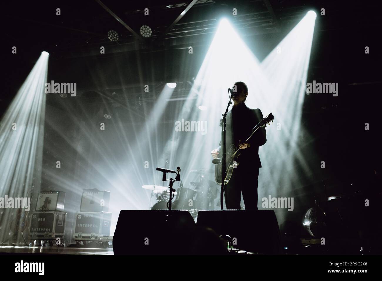 La band indie rock americana Interpol, si esibisce dal vivo a Torino, 2023-06-26 Foto Stock