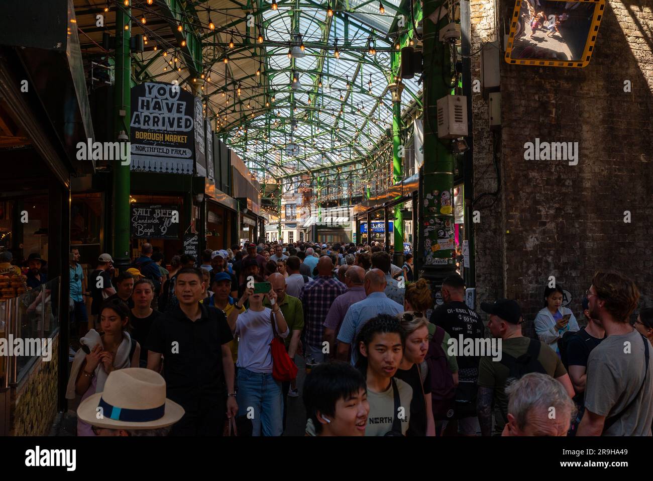 borough High Street,cibo fatto in casa,regno unito,take away,bancarelle del mercato,attrazioni di londra,london bridge,attrazione di londra,londra,londra UK,1756,borough, Foto Stock
