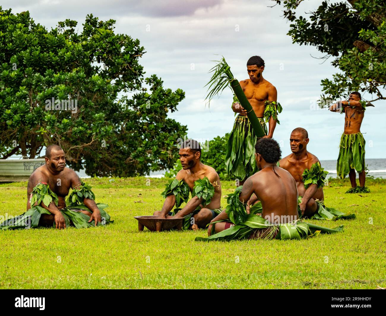 Una tradizionale cerimonia kava nel villaggio Fijiano di Waitabu, Taveuni, Figi Foto Stock