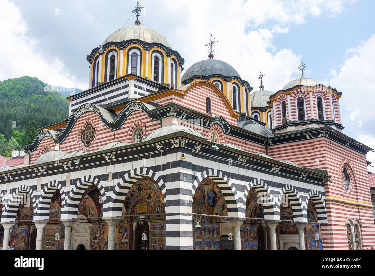 Monastero di Rila del X secolo (Sveti Ivan Rilski), Parco naturale del Monastero di Rila, provincia di Kyustendil, Repubblica di Bulgaria Foto Stock