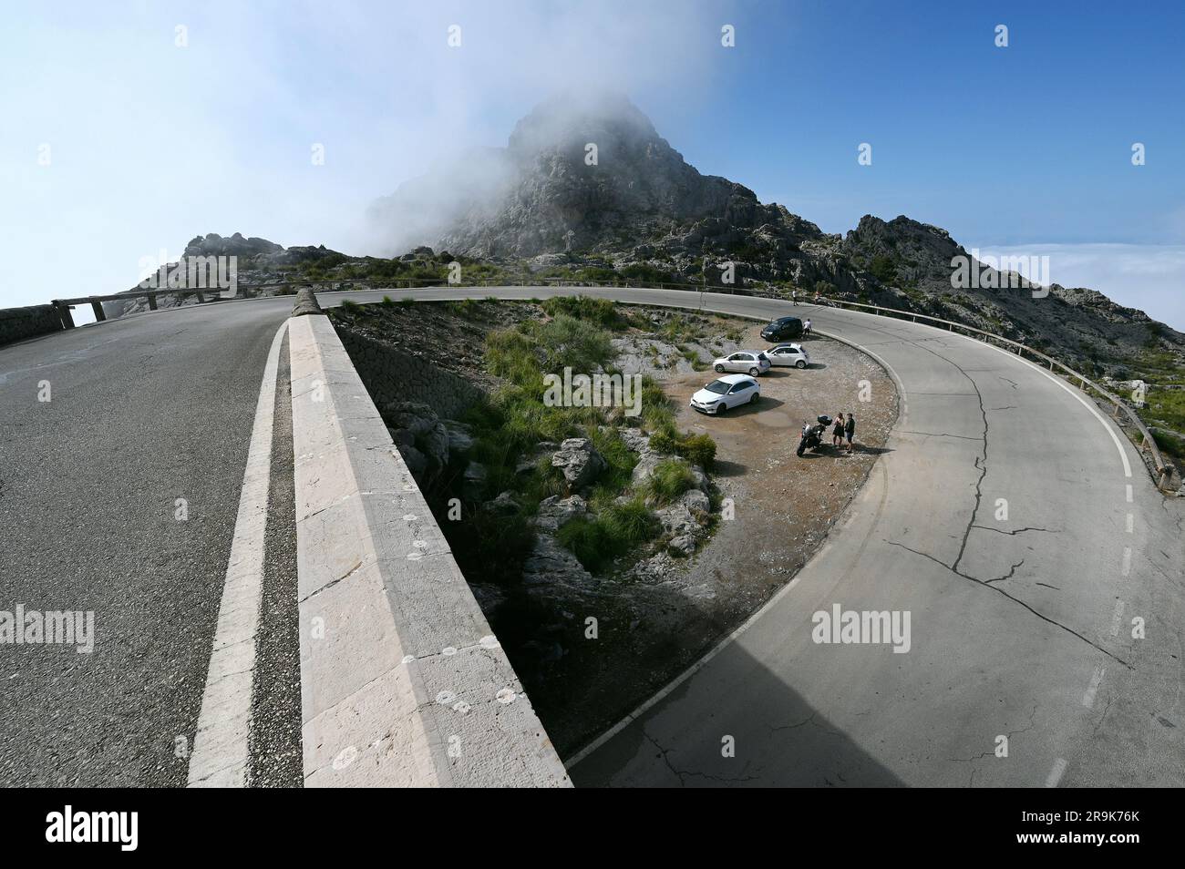 La curva a 270 gradi a Coll dels Reis nei Monti Tramuntana, Maiorca, Spagna Foto Stock