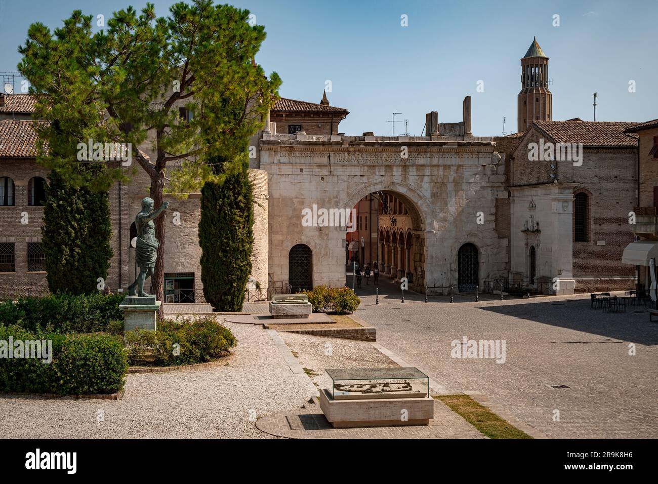 Porta d'ingresso romana alla città di Fano nelle Marche, Italia Foto Stock